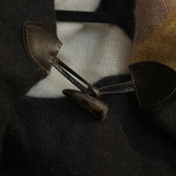 Grace & Lace Geometric Cape/Poncho - Picture 2 of 4